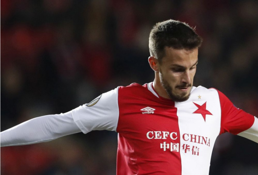 Slavia v Londýne bez Kúdelu a Deliho, Hromadovi sa môže splniť sen