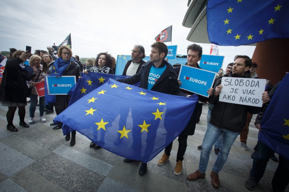 Protest Antifašizmus neprehlušíš / Solidarita je viac než národ