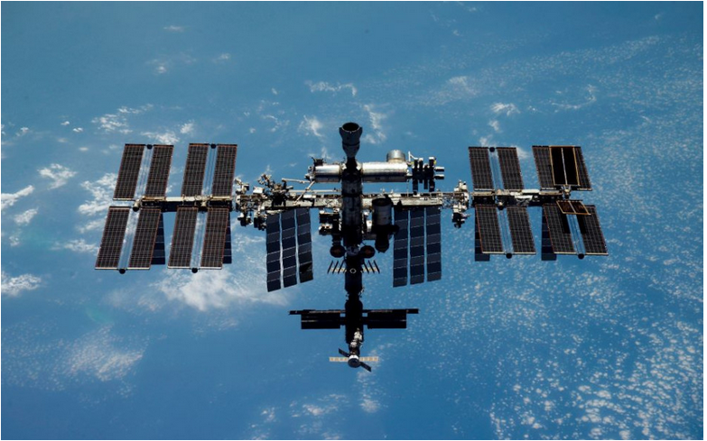 NASA: Objekt, ktorý poškodil dom na Floride, je možno zo stanice ISS