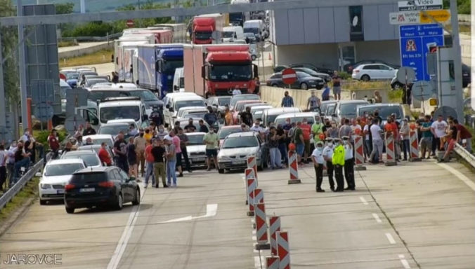 Slováci čakajú na spustenie eKarantény, Matovič prišiel s novým návrhom pre repatriantov