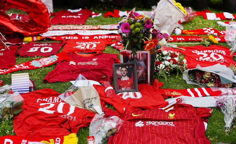 Liverpool odložil začiatok prípravy v reakcii na smrť Jotu