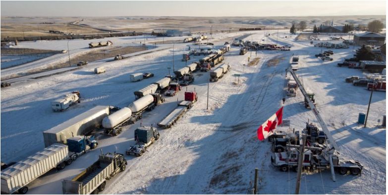 Kanada: Polícia zhabala protestujúcim kamionistom palivo, hrozí zatýkaním