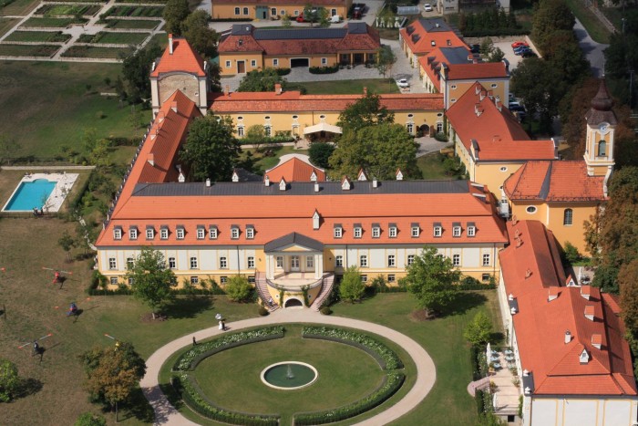 Hotel Château Béla