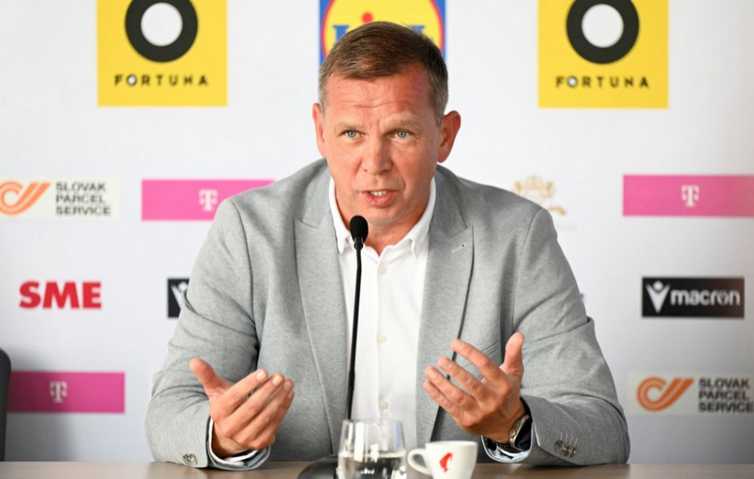 V nominácii slovenskej futbalovej reprezentácie na blížiace sa domáce ME do 21 rokov nechýbajú ťahúni ako Tomáš Suslov, Nino Marcelli či Leo Sauer