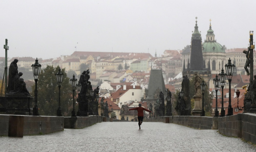 Česko za sobotu zaznamenalo takmer 11.500 nových prípadov koronavírusu