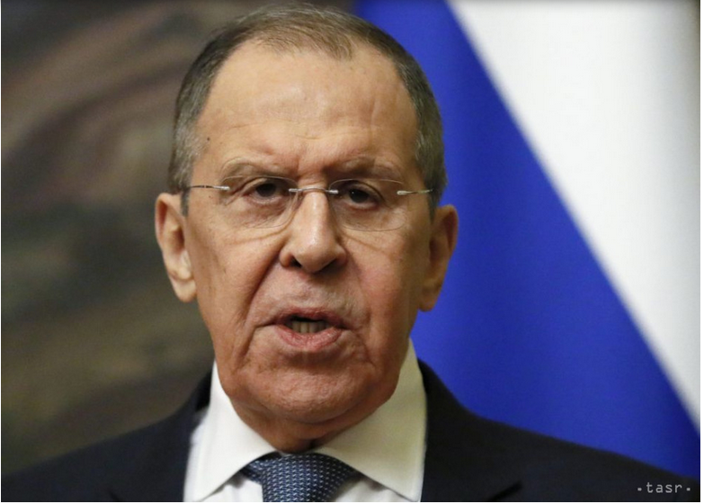 Lavrov: Západné médiá skresľujú jadrové hrozby Ruska