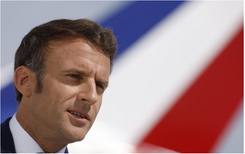 Výsledky potvrdili, že Macron prišiel o väčšinu v parlamente