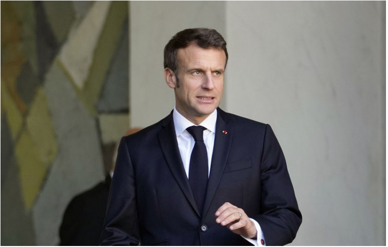 Macron: Západ by mal uvažovať o zárukách, ktoré žiadalo Rusko
