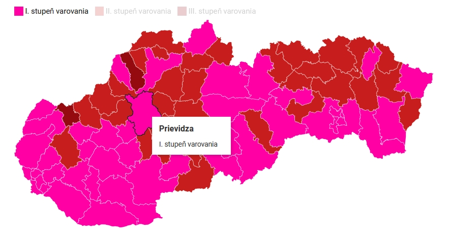 Slovensko prechádza do ružovej fázy, hodiny pre seniorov sa rušia