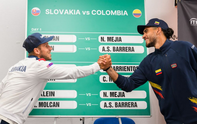 Molčan a Mejia odštartujú duel Slovenska s Kolumbiou