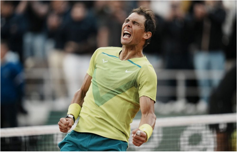 Nadal po päťsetovom boji smeruje do štvrťfinále proti Djokovičovi