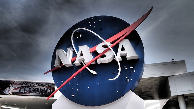 NASA zorganizovala prvé verejné stretnutie o UFO