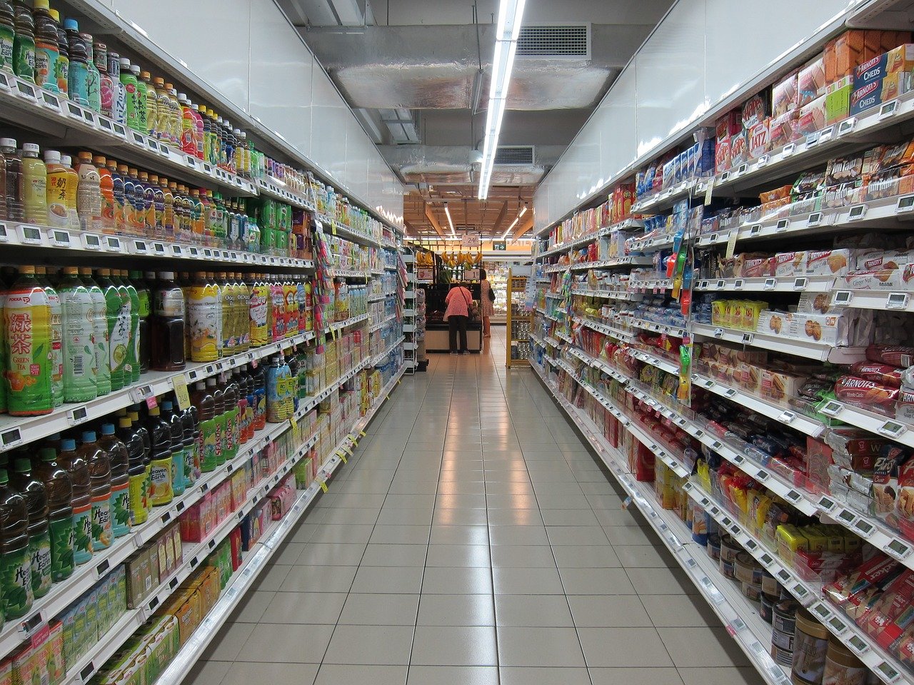 Nedele by mali ostať otvorené, navrhuje Iniciatíva slovenských maloobchodníkov