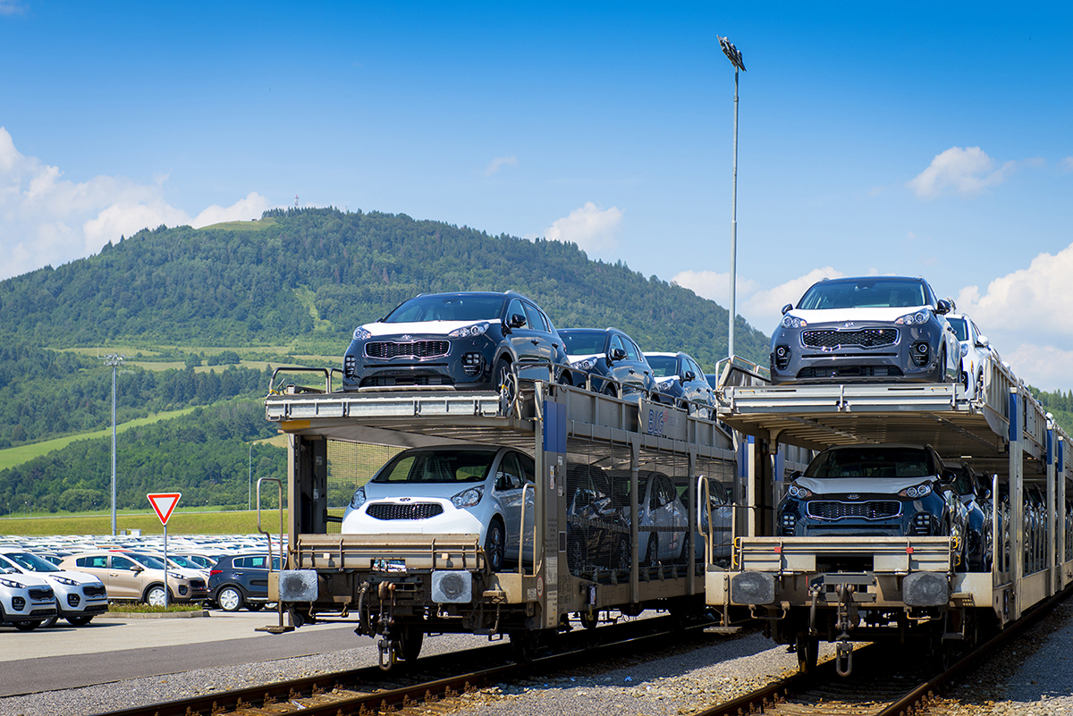 Kia Motors Slovakia vyrobila za 10 rokov cez 2,5 milióna automobilov