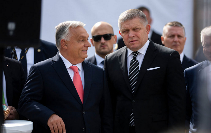 Balázs Orbán: Maďarsko chce so SR a Českom vytvoriť antiukrajinský blok