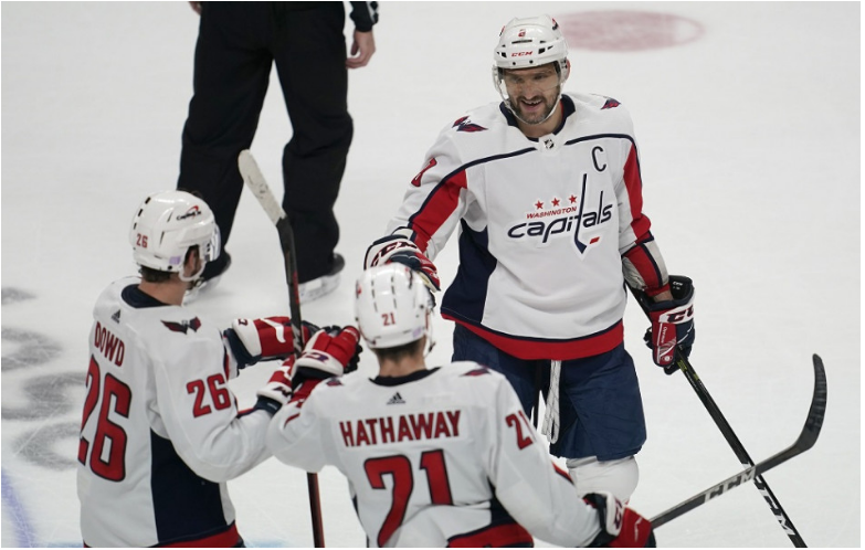 NHL: Tatarov gól Devils v Nashville nestačil, hetrik Ovečkina
