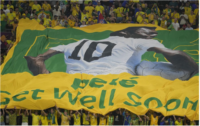 Lula da Silva a Bolsonaro vyjadrili úctu zosnulému futbalistovi Pelému
