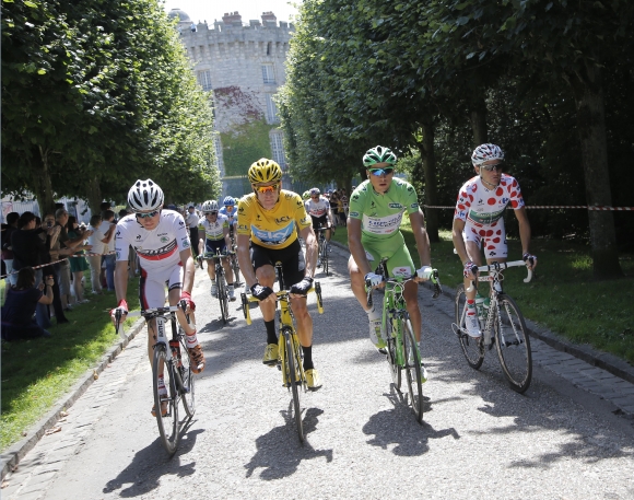 Skvelý Sagan skončil v Paríži druhý, zvíťazil Cavendish