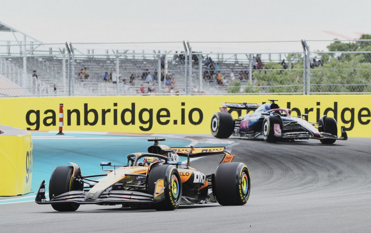 F1: Piastri dosiahol najlepší čas v piatkovom 1. tréningu pred VC Miami