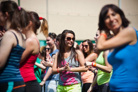 Obrazom: V Bratislave vznikol dievčenský rekord v tancovaní na mieste