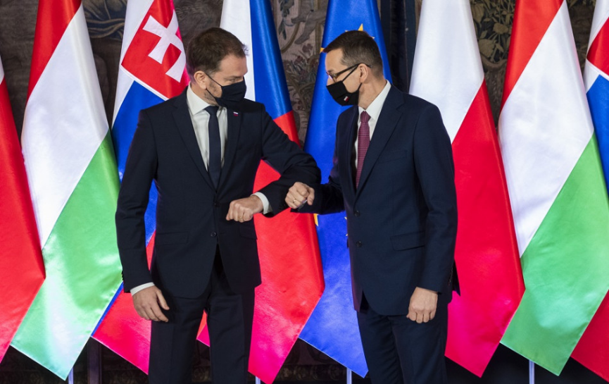 Morawiecki: Poľsko je pripravené prijať pacientov s COVID-19 z ČR a SR