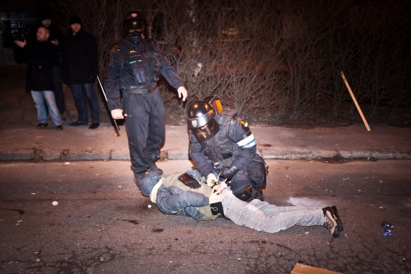 Protest Gorila, ktorý sa skončil brutálnym zásahom polície