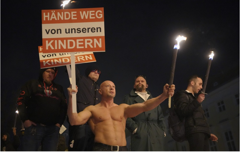 V Rakúsku protestovalo proti opatreniam 40.000 ľudí