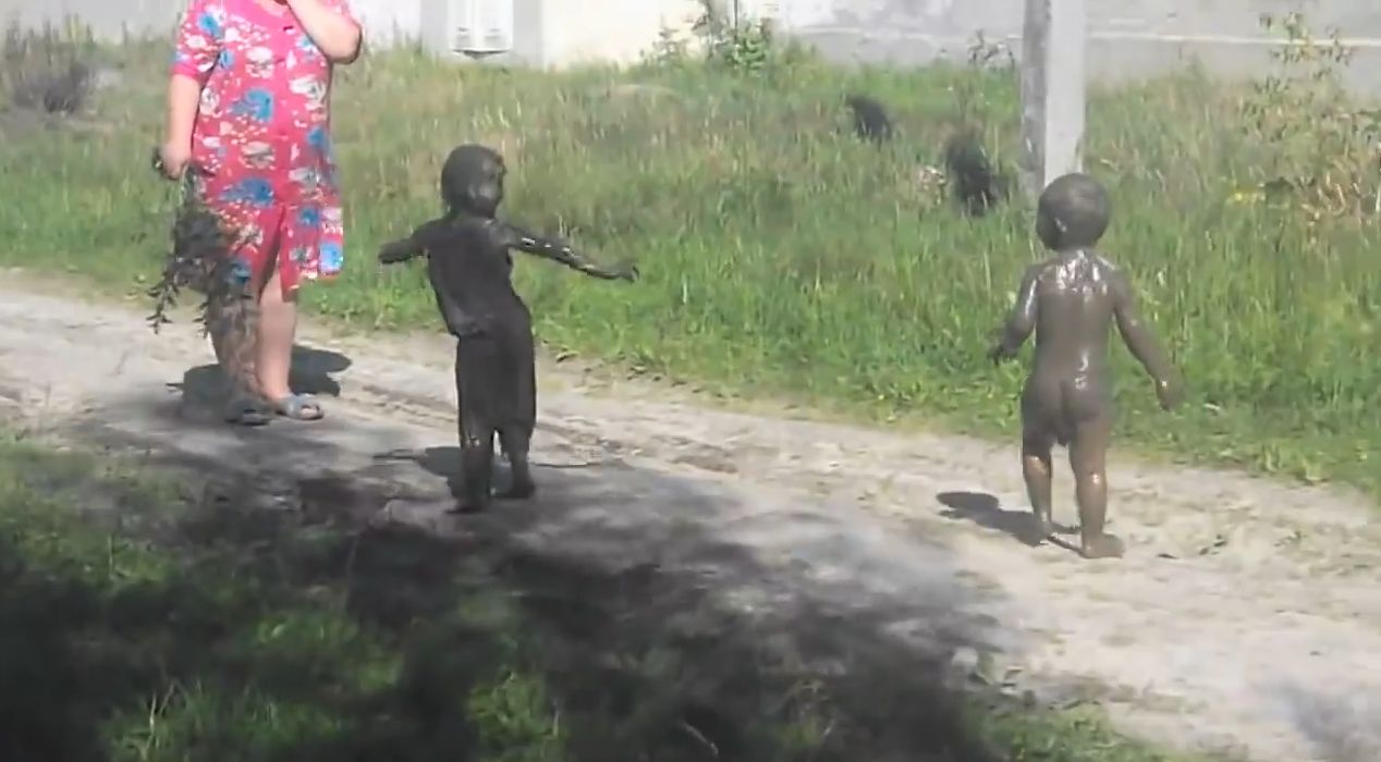 Video: Ako vzerajú ruské kúpele pre deti