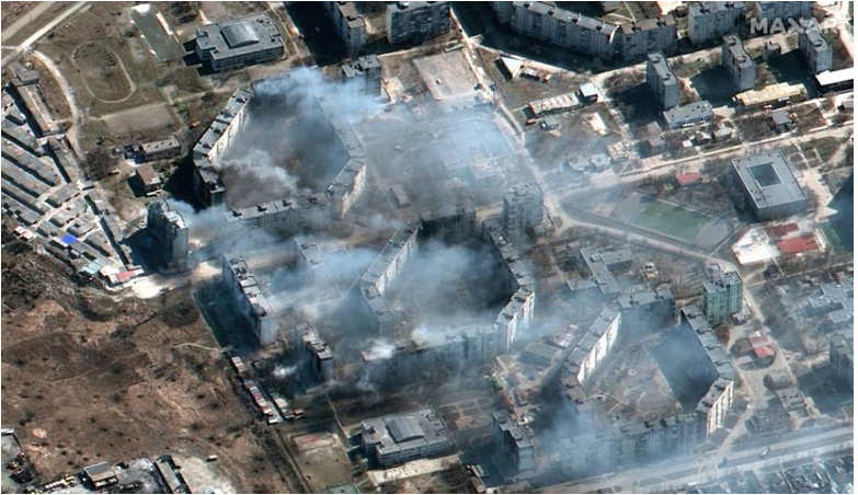Rusko údajne zaútočilo na reaktor; v Mariupole je 170.000 civilistov