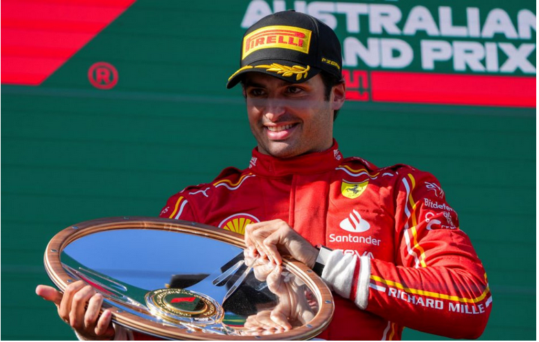 F1: V Austrálii double Ferrari a víťazstvo Sainza: Fantastický víkend