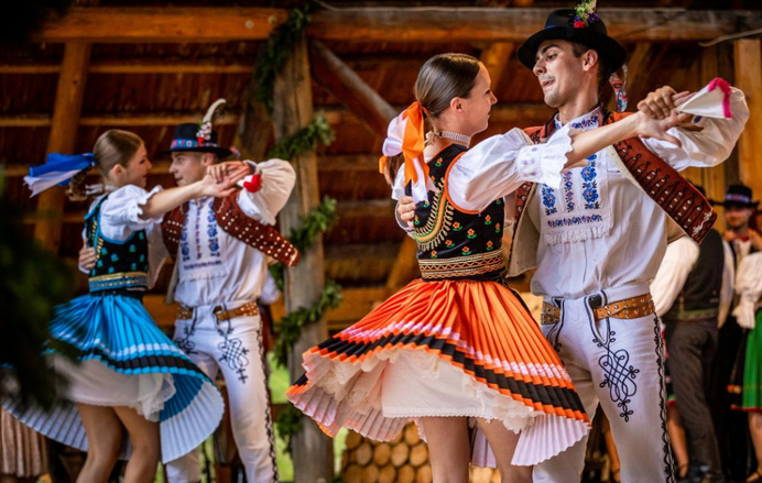 Folklórny súbor Šarišan je svetový šampión, z Kórey priniesol najvyššiu cenu
