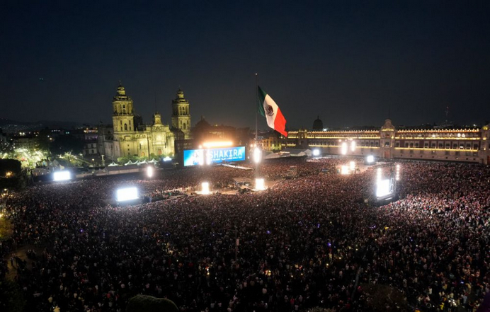 Video: Shakira odspievala v Mexiku bezplatný koncert pre 400.000 ľudí