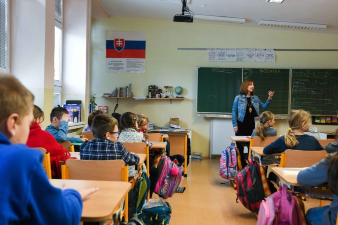 Vypracuje ju Nadácia Zastavme korupciu spolu so Štátnym pedagogickým ústavom (ŠPÚ).