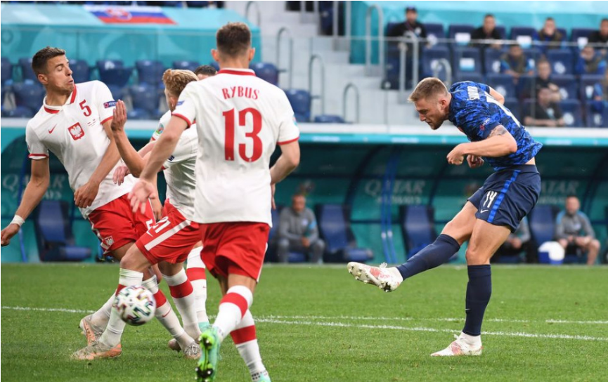 ME 2020: Slováci zdolali v otváracom zápase E-skupiny Poľsko 2:1