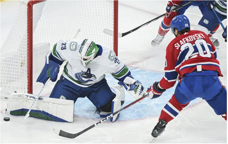 NHL: Slafkovský pomohol Montrealu asistenciou, Tatarov debut za Seattle