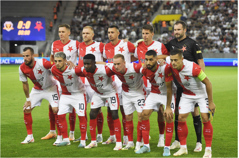 Miliardár Pavel Tykač sa stal novým majiteľom Slavie Praha