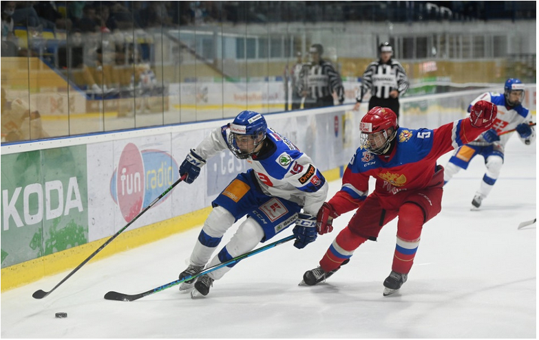 Hokej: Slováci do 18 rokov zdolali Nemecko 6:4 a postúpili do štvrťfinále