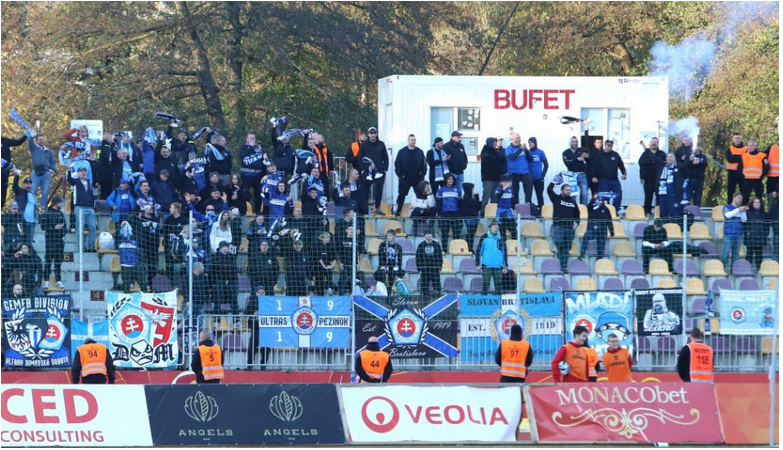 Niké liga - 13. kolo: Slovan sa vezie na víťaznej vlne, Žilina si poradila s Podbrezovou