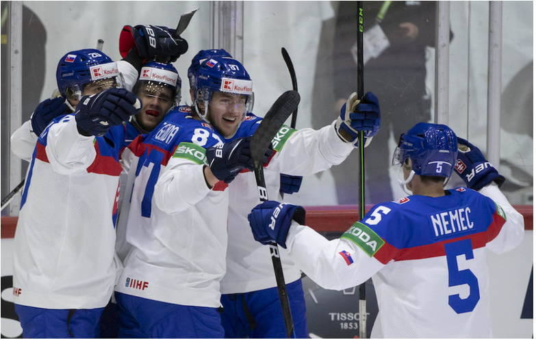 Francúzsko – Slovensko 2:4. Slováci odštartovali majstrovstvá víťazstvom 