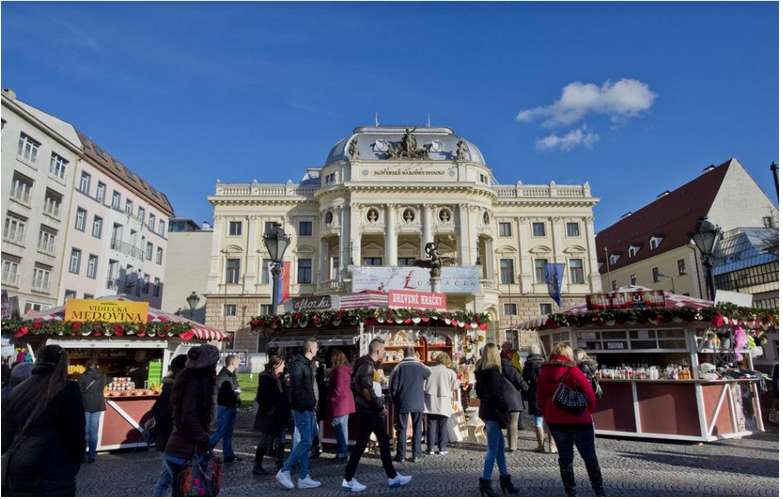 Výbor pre kultúru a médiá sa opäť zaoberal situáciou v SND