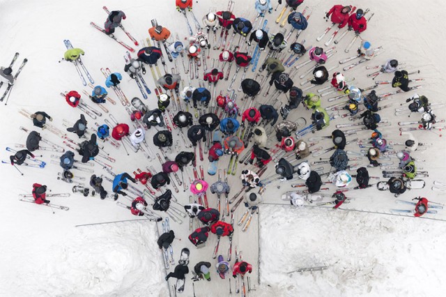 Užšie nominácie vo fotografickej súťaži. Prihlásených bolo 140 tisíc fotiek zo 166 krajín.