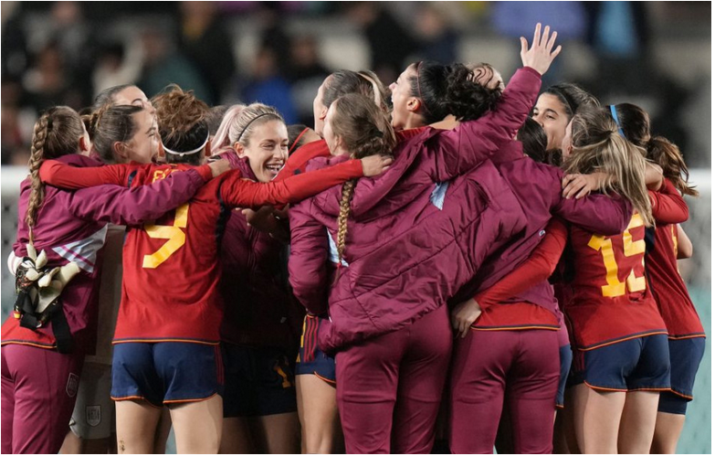 MS žien 2023: Španielske futbalistky zvládli infarktový záver a postúpili do finále