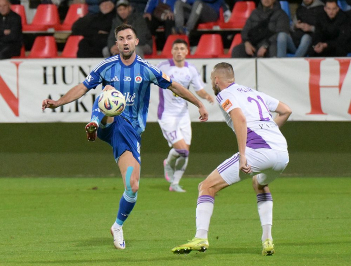 Slovan Bratislava zdolal Žilinu 3:2 a bude zimovať na čele