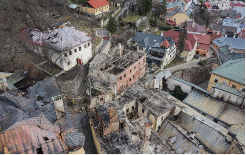 Na benefičnom koncerte pre Banskú Štiavnicu zahrajú Hex aj Le Payaco