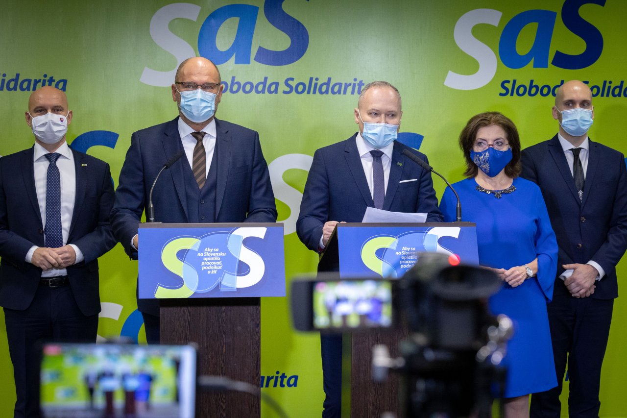 Vystúpenie SaS z vlády by nebolo v záujme Slovenska, a preto SaS zostáva pevnou súčasťou koalície