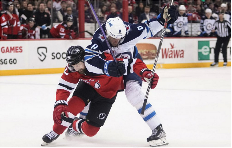 NHL: New Jersey dalo Winnipegu v tretej tretine tri góly a vyhralo 4:2. Tomáš Tatar nebodoval