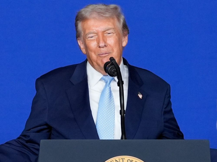 Trump: Zelenskému sa bude musieť páčiť americký mierový plán