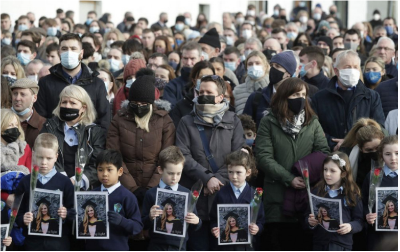 Írsko žiali za zavraždenou učiteľkou, podľa Times je podozrivým Slovák