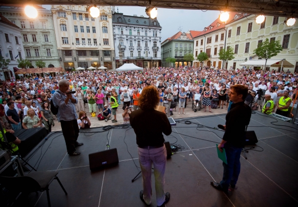 Koncert pre Róberta Bezáka