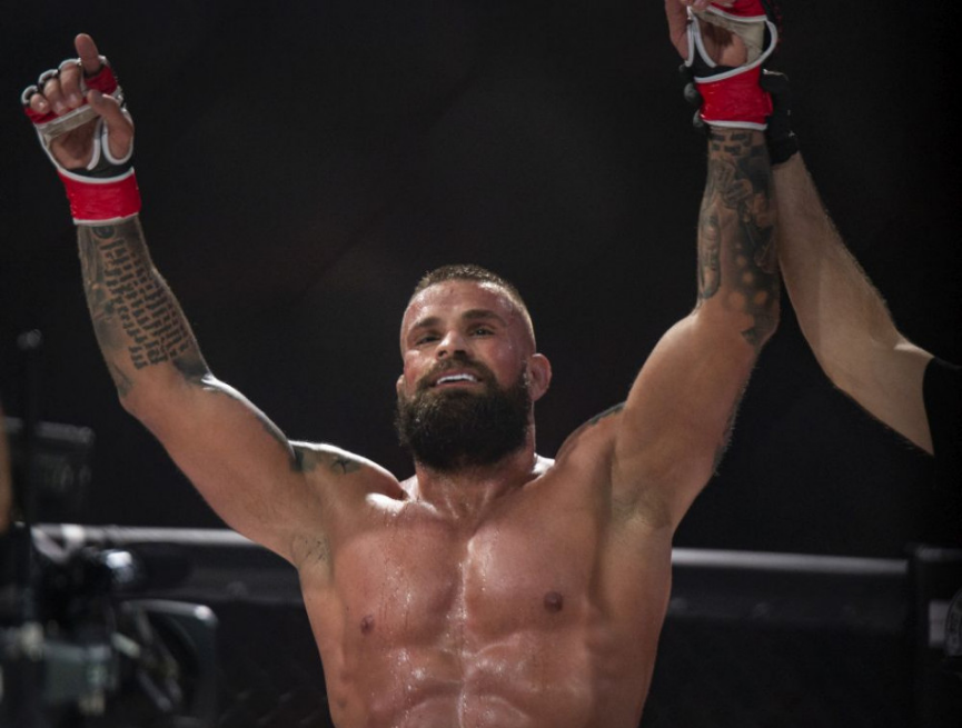 MMA: Vémola zničil Mikuláška v hlavnom zápase na Oktagon 19